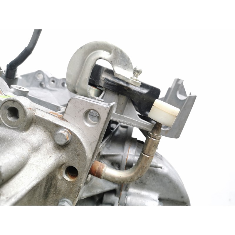 Recambio de caja cambios para citroën c4 lim. feel referencia OEM IAM 20ET20 8816518B 5 VELOCIDADES