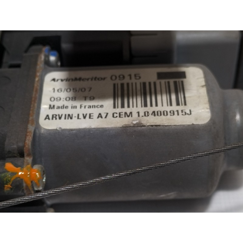 Recambio de elevalunas delantero izquierdo para peugeot 207 xs referencia OEM IAM 9681181280  