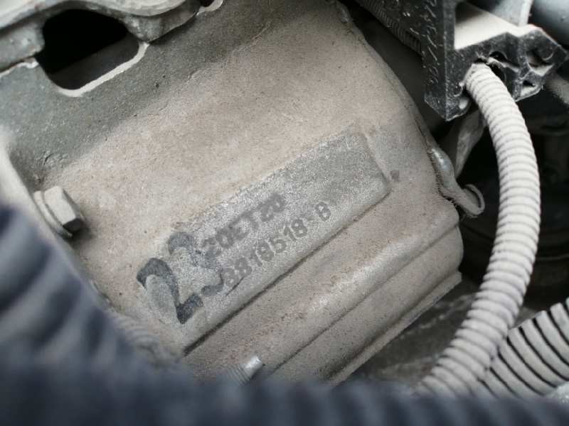 Recambio de caja cambios para citroën c4 lim. feel referencia OEM IAM 20ET20 8816518B 5 VELOCIDADES