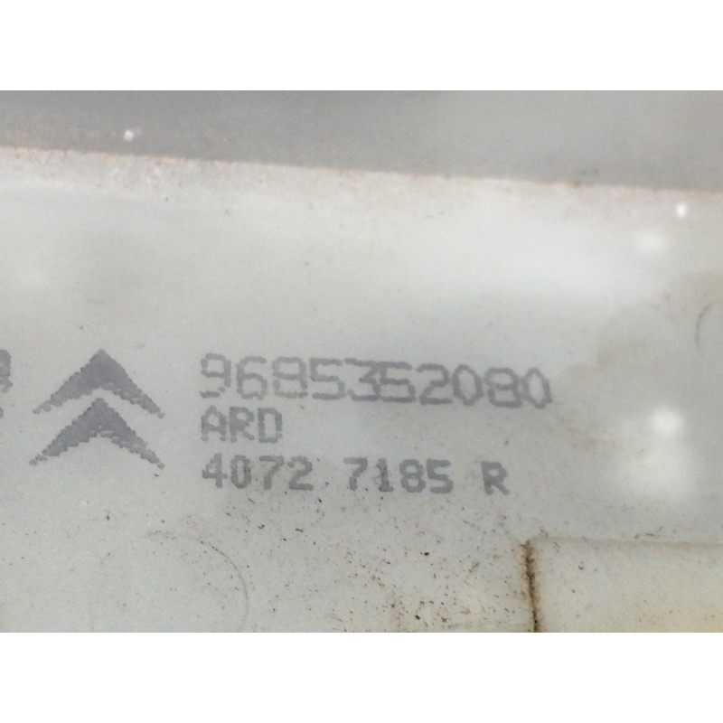 Recambio de cerradura puerta trasera derecha para citroën c4 lim. feel referencia OEM IAM 9685352080  