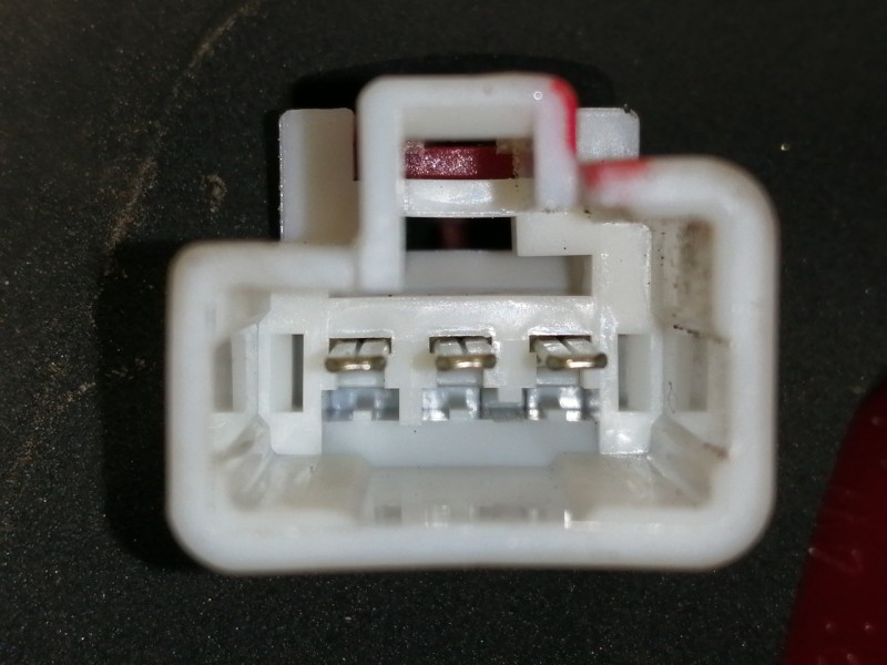 Recambio de piloto trasero derecho interior para kia sportage spirit 2wd referencia OEM IAM 924063W  