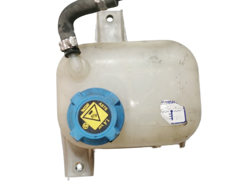Recambio de deposito expansion para fiat linea (110) dynamic referencia OEM IAM 51811408  