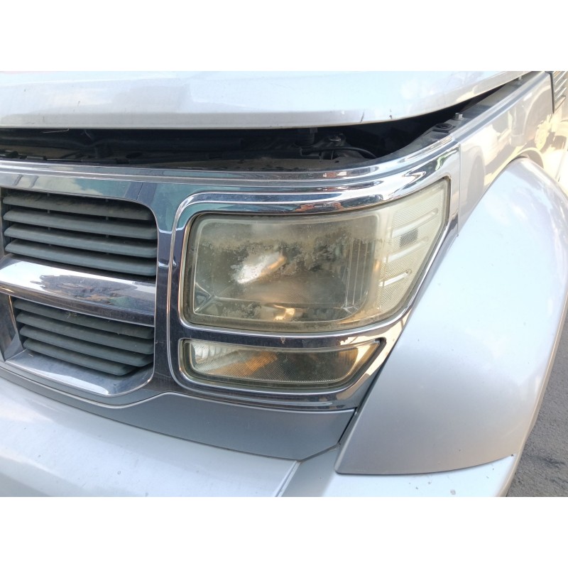 Recambio de faro izquierdo para dodge nitro 2.8 crd 4wd referencia OEM IAM 55157229AD  
