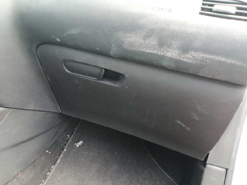 Recambio de guantera para citroën c4 lim. feel referencia OEM IAM 00047023 9671431377 9671471177