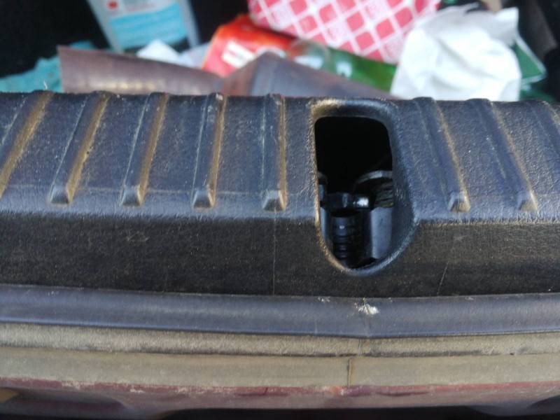 Recambio de cerradura maletero / porton para mazda rx-8 (se) básico (170kw) referencia OEM IAM   