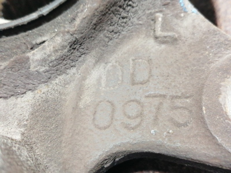 Recambio de mangueta delantera izquierda para nissan micra (k11) básico (k11) referencia OEM IAM DD0975  