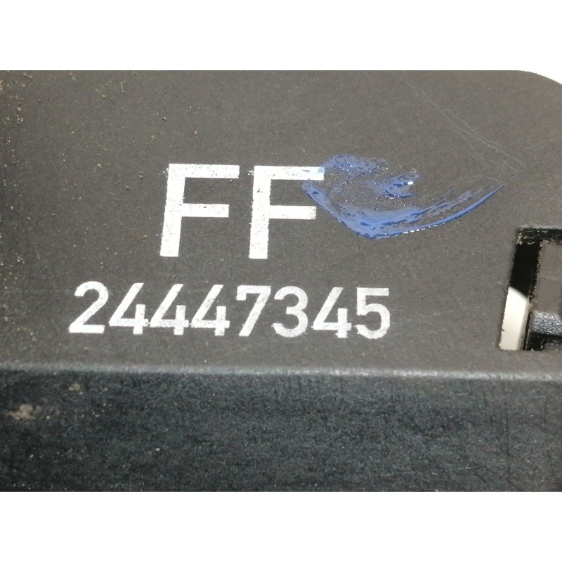 Recambio de cerradura puerta trasera izquierda para opel vectra c berlina elegance referencia OEM IAM 24447345  