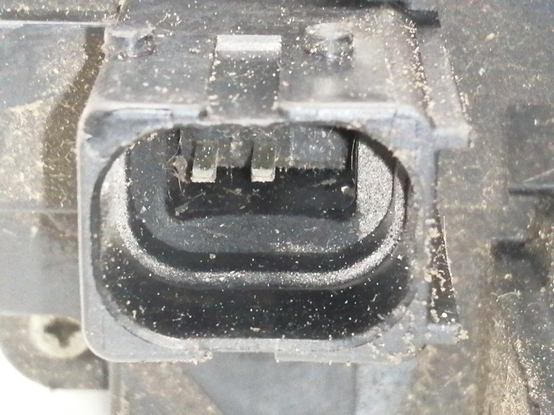 Recambio de cerradura puerta trasera izquierda para opel vectra c berlina elegance referencia OEM IAM 24447345  