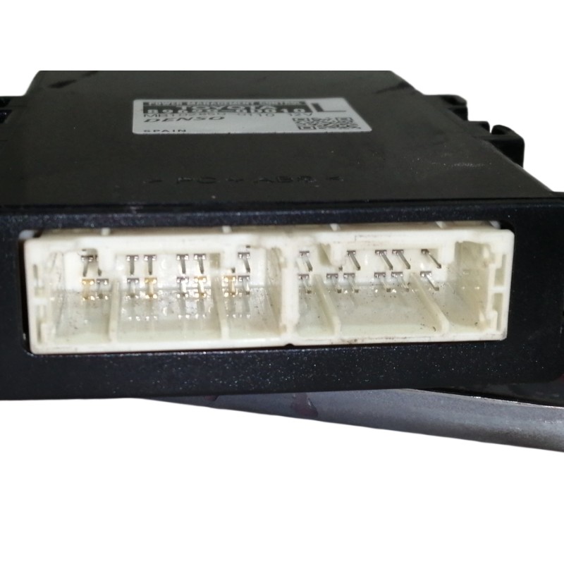 Recambio de centralita abs para toyota yaris 1.0 cat referencia OEM IAM 896900D010  