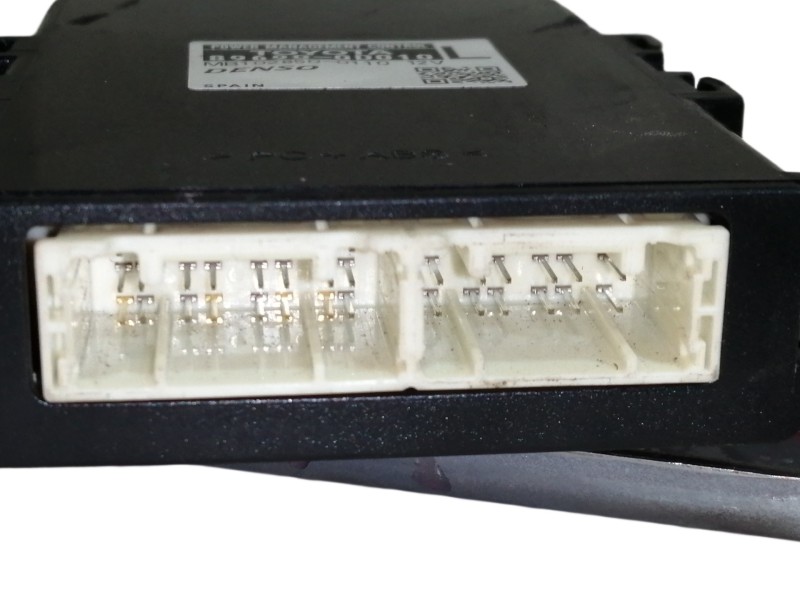 Recambio de centralita abs para toyota yaris 1.0 cat referencia OEM IAM 896900D010  