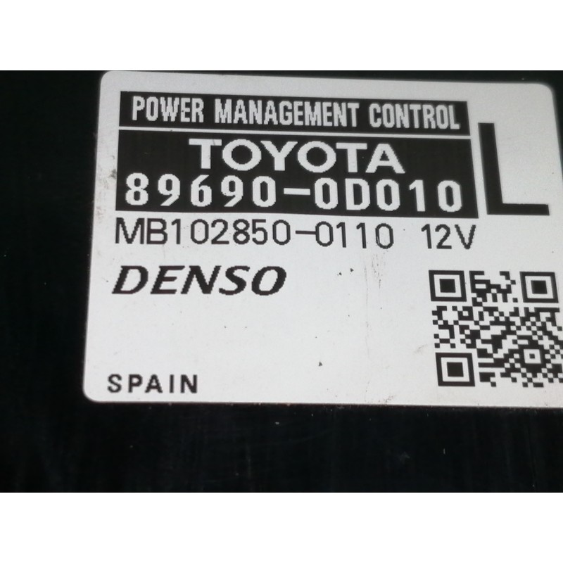 Recambio de centralita abs para toyota yaris 1.0 cat referencia OEM IAM 896900D010  