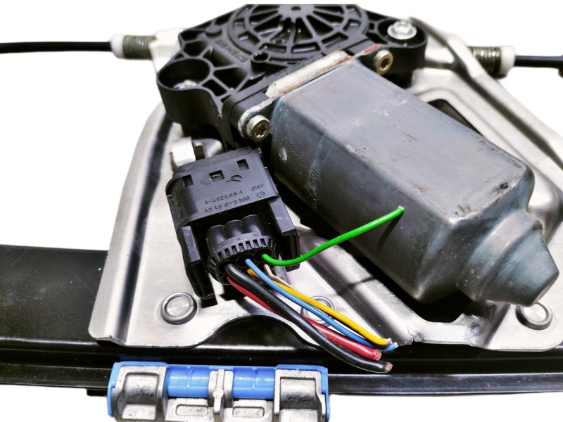 Recambio de elevalunas trasero izquierdo para mercedes-benz clase s (w220) berlina 55 amg (220.073) referencia OEM IAM A22073003