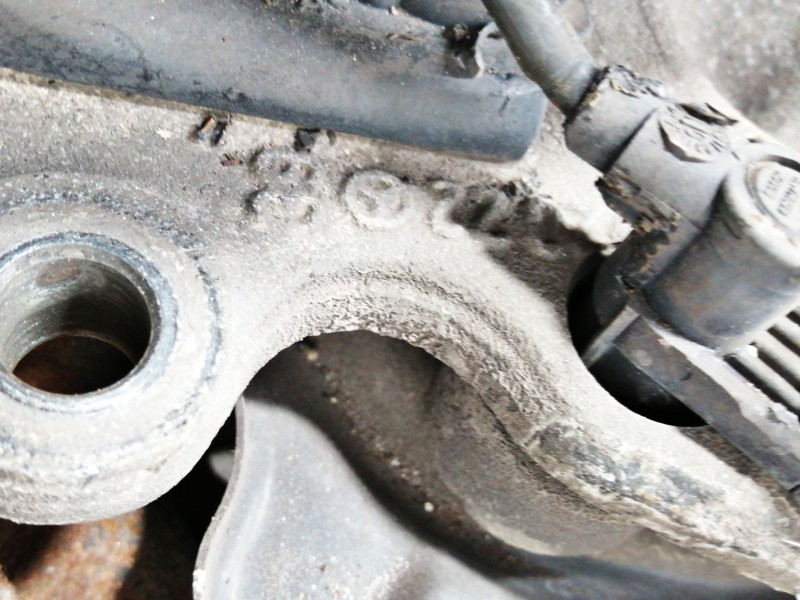 Recambio de mangueta delantera izquierda para mercedes-benz clase s (w220) berlina 55 amg (220.073) referencia OEM IAM A22033037