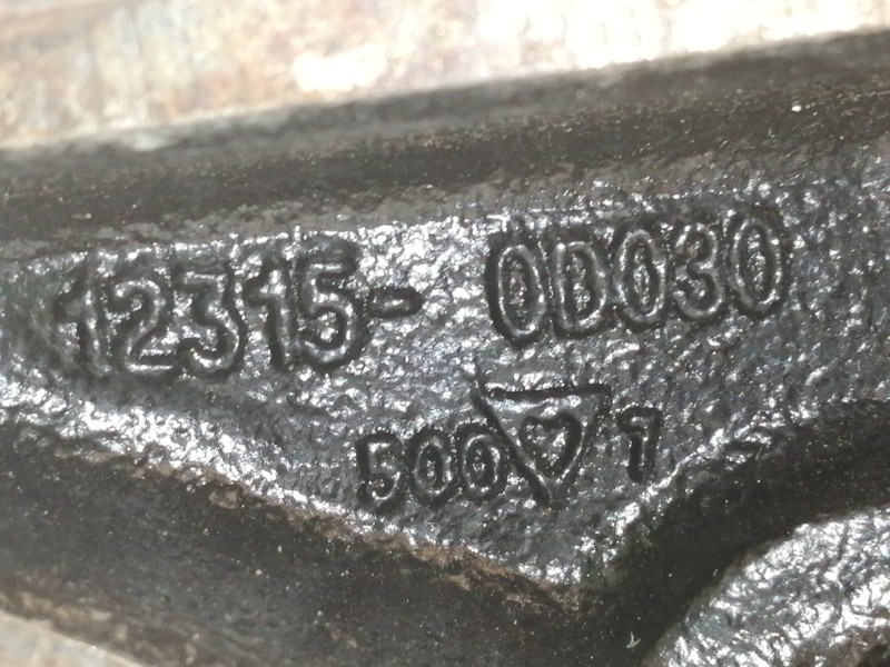 Recambio de soporte motor para toyota avensis berlina (t 22) 1.6 terra (4-ptas.) referencia OEM IAM 123150D030  