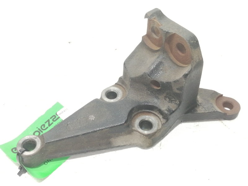 Recambio de soporte motor para toyota avensis berlina (t 22) 1.6 terra (4-ptas.) referencia OEM IAM 123150D030  