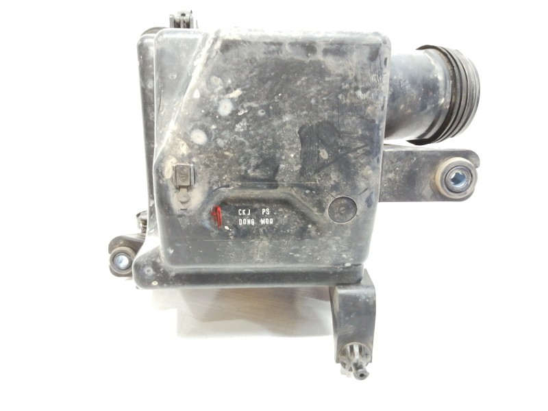 Recambio de filtro aire para kia cee´d emotion referencia OEM IAM 281002H200  