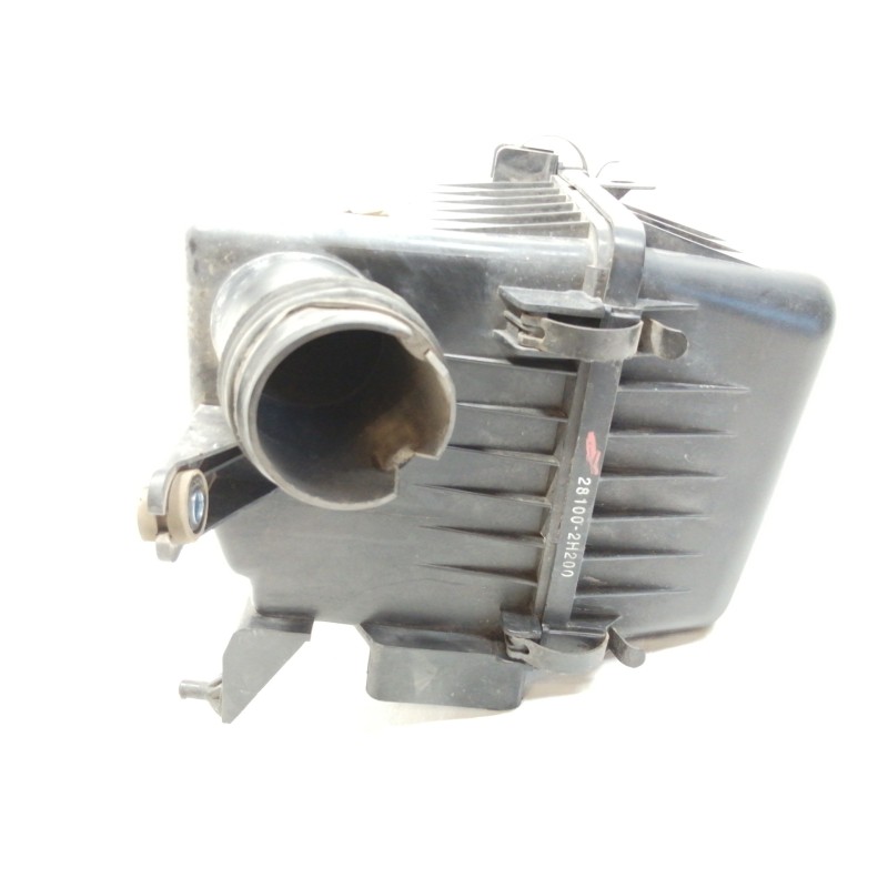 Recambio de filtro aire para kia cee´d emotion referencia OEM IAM 281002H200  