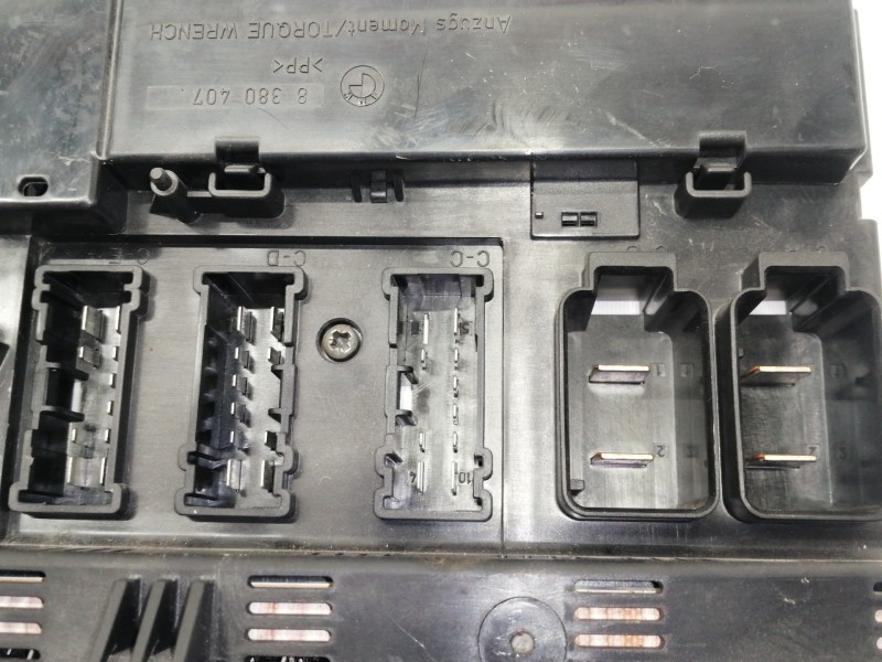 Recambio de caja reles / fusibles para bmw x5 (e53) 4.4i automático referencia OEM IAM 8380409 518757109 8380407