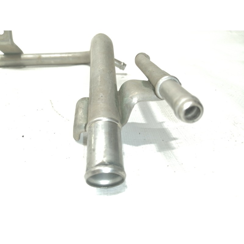 Recambio de tubo para toyota avensis berlina (t 22) 1.6 terra (4-ptas.) referencia OEM IAM   