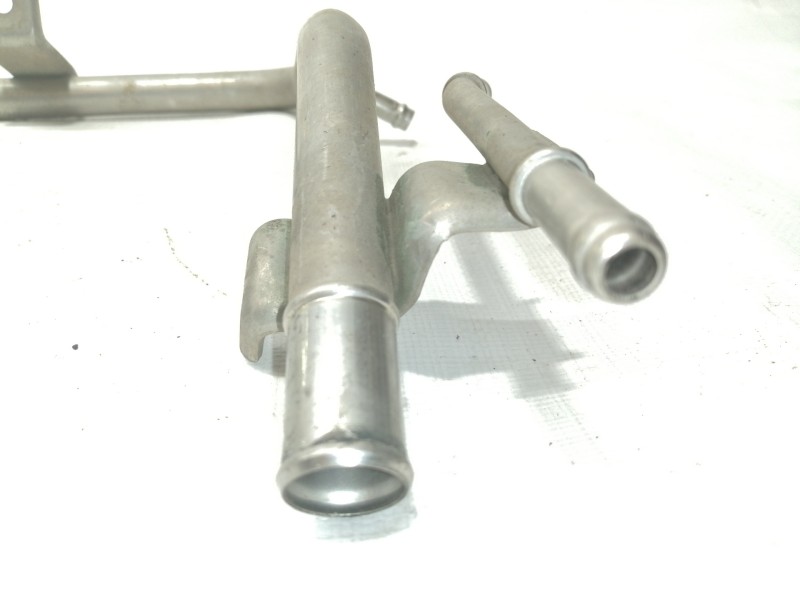 Recambio de tubo para toyota avensis berlina (t 22) 1.6 terra (4-ptas.) referencia OEM IAM   