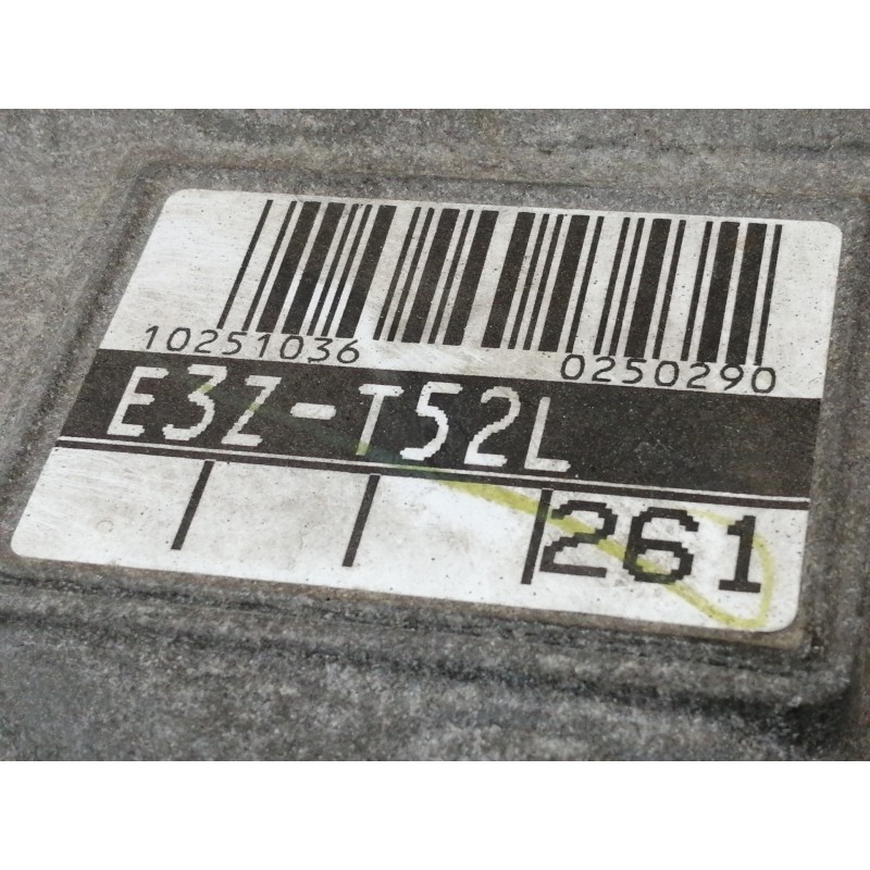 Recambio de tapa distribucion para toyota avensis berlina (t 22) 1.6 terra (4-ptas.) referencia OEM IAM 113210D020  