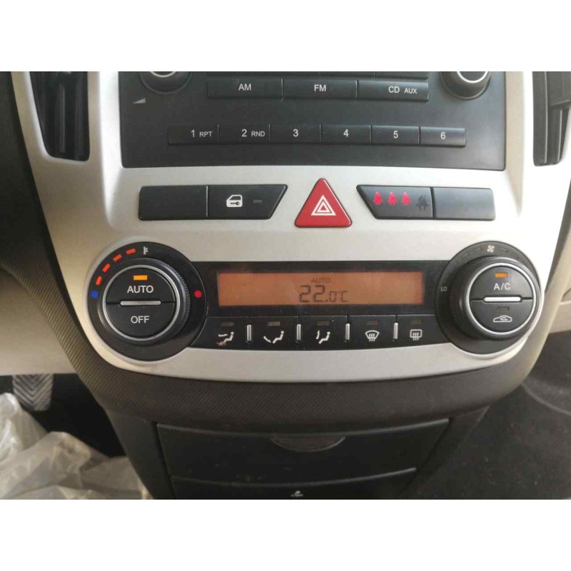 Recambio de mando calefaccion / aire acondicionado para kia cee´d emotion referencia OEM IAM 972501H602  
