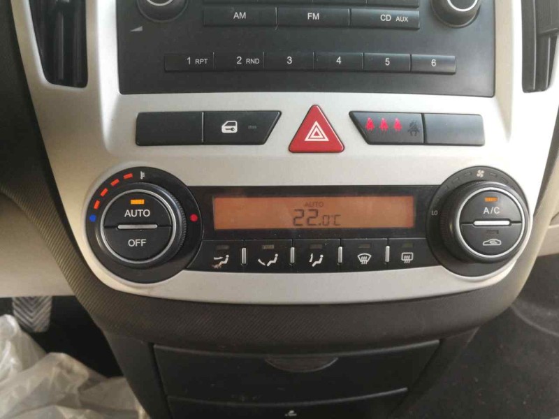 Recambio de mando calefaccion / aire acondicionado para kia cee´d emotion referencia OEM IAM 972501H602  