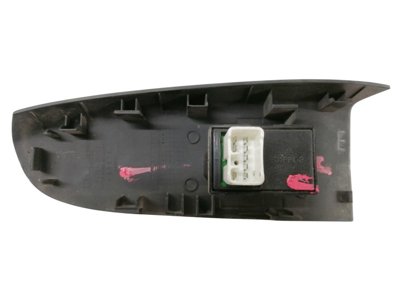 Recambio de mando elevalunas delantero derecho para kia cee´d emotion referencia OEM IAM 823611H300  