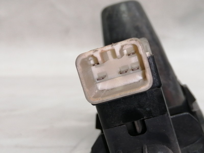 Recambio de mando elevalunas delantero derecho para daewoo lanos sx referencia OEM IAM 612W10040  