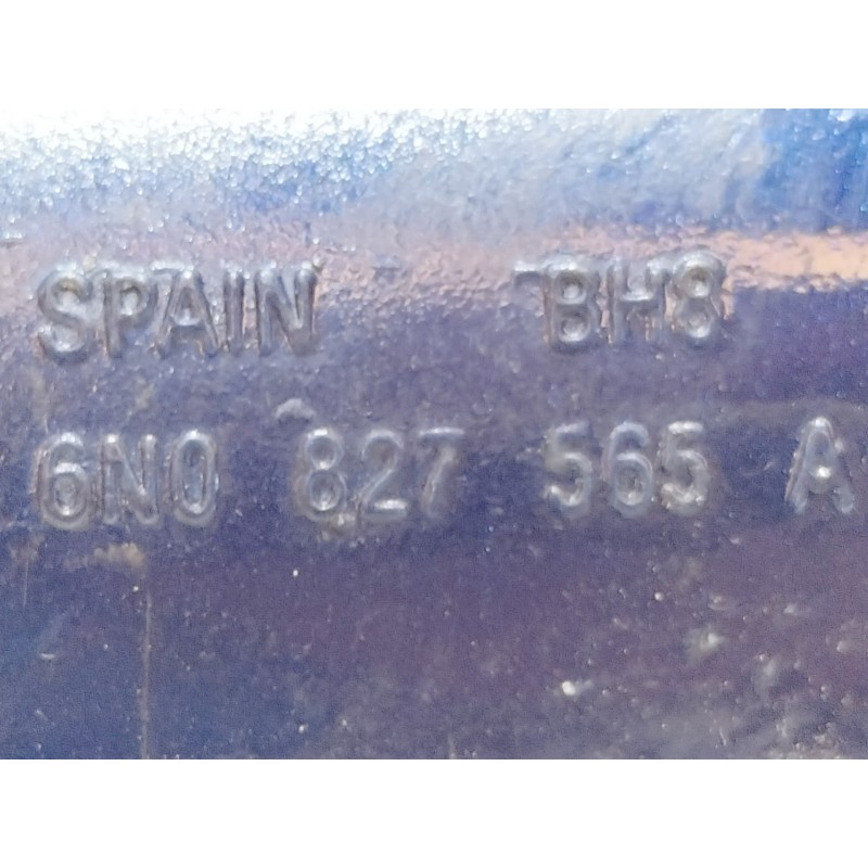 Recambio de maneta exterior porton para volkswagen polo berlina (6n1) referencia OEM IAM 6N0827565A  