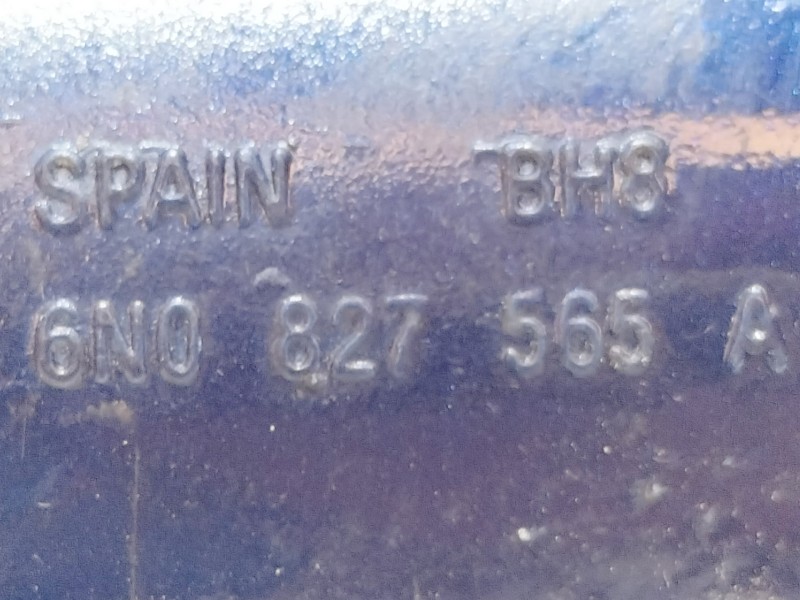 Recambio de maneta exterior porton para volkswagen polo berlina (6n1) referencia OEM IAM 6N0827565A  