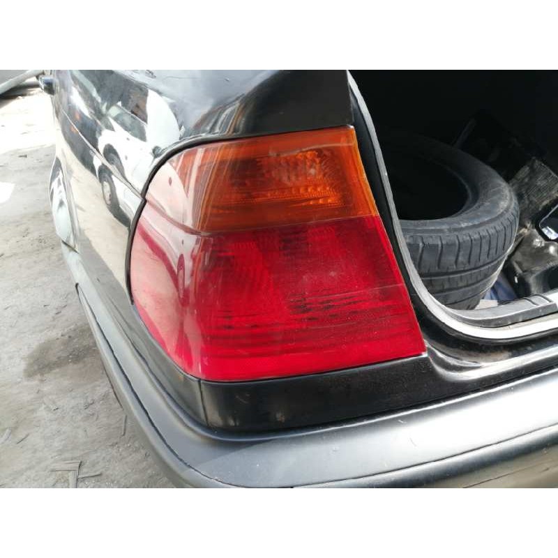 Recambio de piloto trasero izquierdo para bmw serie 3 berlina (e46) 320d referencia OEM IAM 8364921  