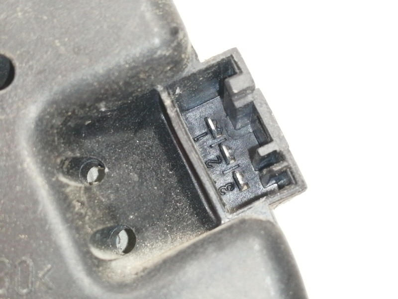 Recambio de piloto trasero derecho interior para bmw serie 3 berlina (e46) 320d referencia OEM IAM 230570R  