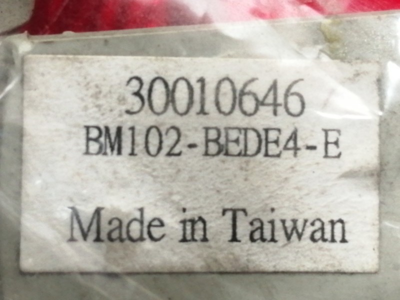 Recambio de piloto trasero derecho interior para bmw serie 3 berlina (e46) 320d referencia OEM IAM 230570R  