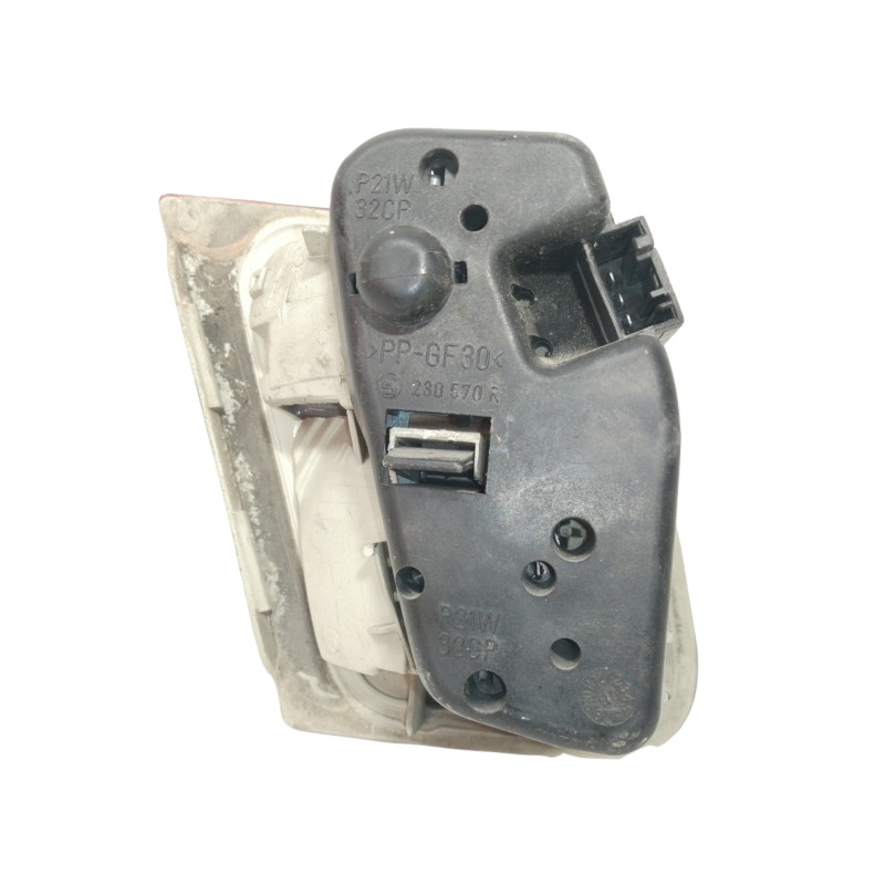 Recambio de piloto trasero derecho interior para bmw serie 3 berlina (e46) 320d referencia OEM IAM 230570R  