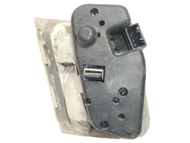 Recambio de piloto trasero derecho interior para bmw serie 3 berlina (e46) 320d referencia OEM IAM 230570R  