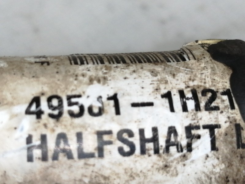 Recambio de transmision delantera izquierda para kia cee´d emotion referencia OEM IAM 495011H21  