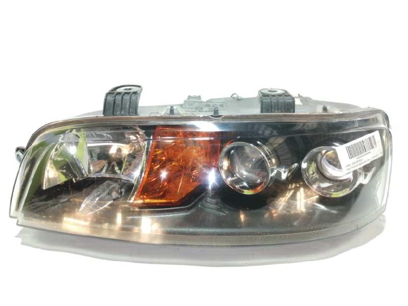 Recambio de faro izquierdo para fiat punto berlina (188) 1.2 16v elx referencia OEM IAM 205958  