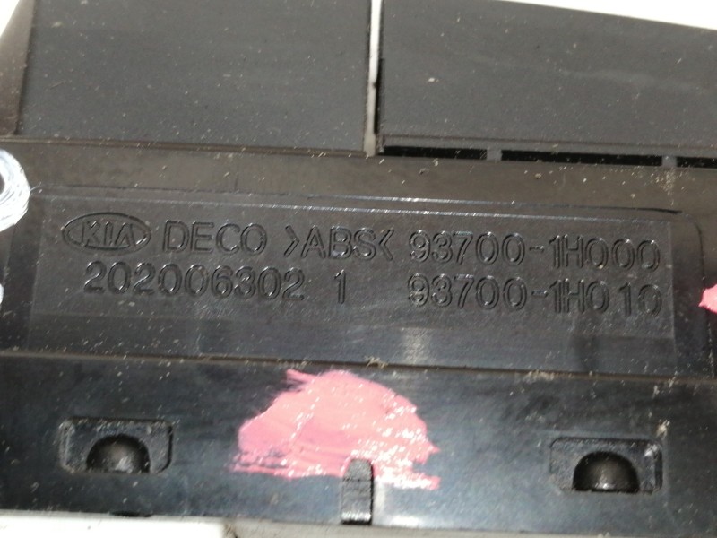 Recambio de warning para kia cee´d emotion referencia OEM IAM 937001H000  