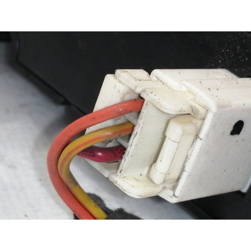 Recambio de warning para kia cee´d emotion referencia OEM IAM 937001H000  