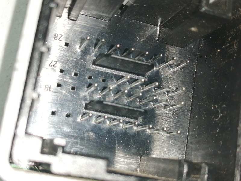 Recambio de caja reles / fusibles para fiat punto berlina (188) 1.2 16v elx referencia OEM IAM 46774358NPL  