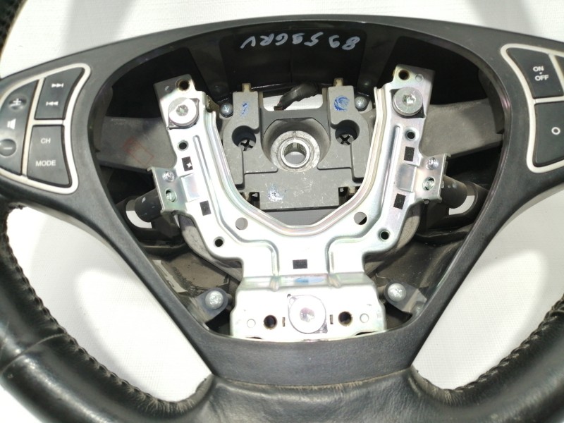 Recambio de volante para kia cee´d emotion referencia OEM IAM   