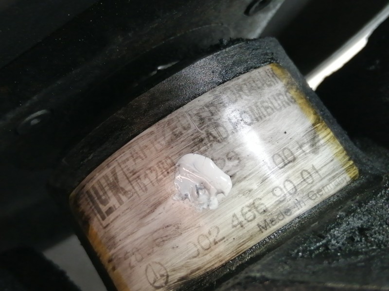 Recambio de bomba direccion para mercedes-benz clase m (w163) 270 cdi (163.113) referencia OEM IAM 0024669001  