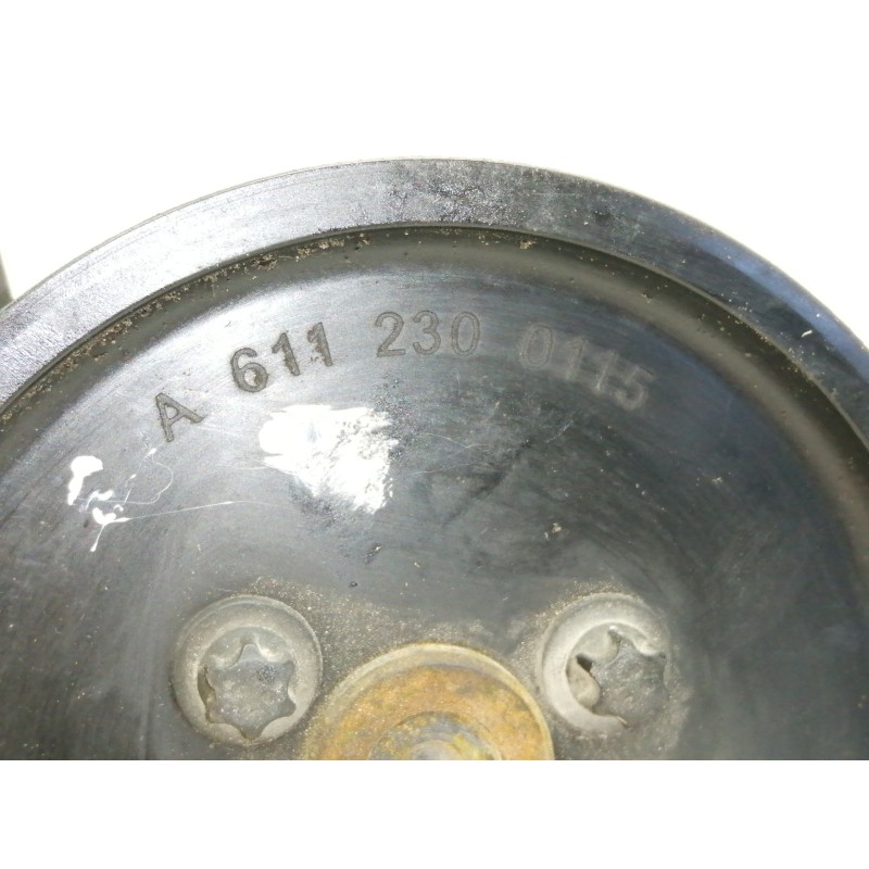 Recambio de bomba direccion para mercedes-benz clase m (w163) 270 cdi (163.113) referencia OEM IAM 0024669001  