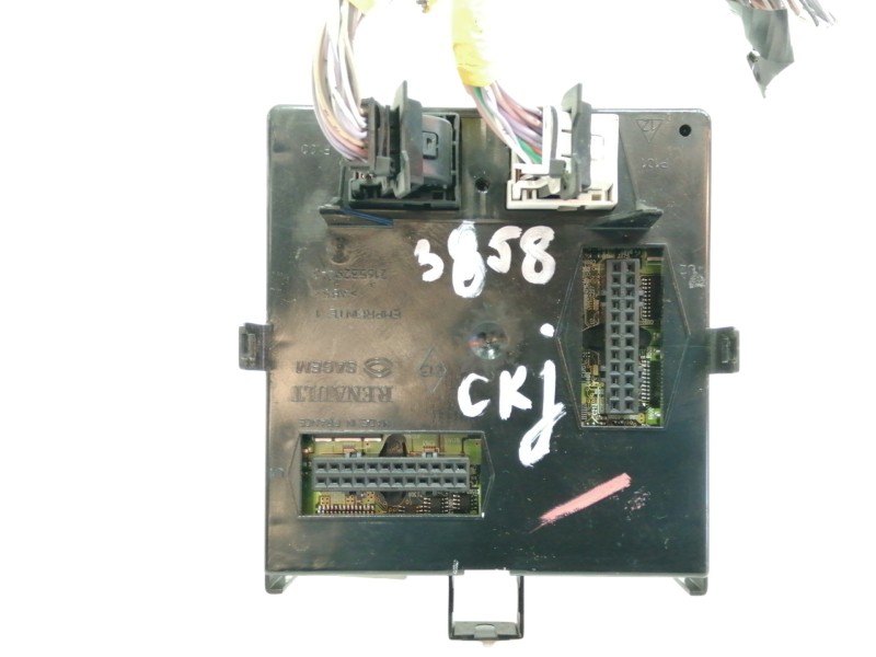 Recambio de caja reles / fusibles para renault vel satis (bj0) privilege referencia OEM IAM 216532948  