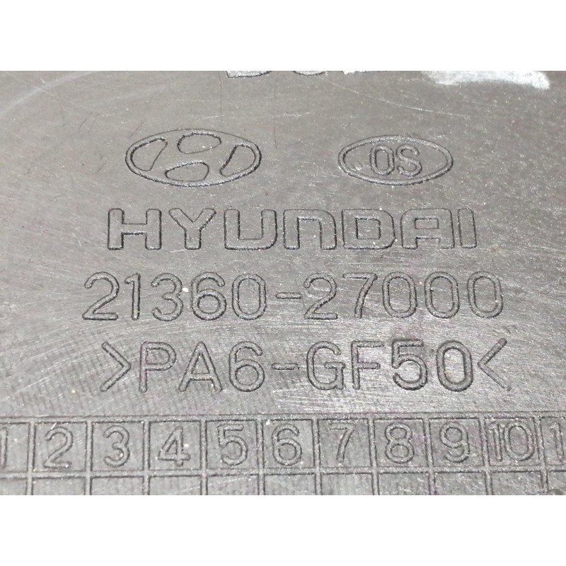 Recambio de tapa distribucion para hyundai trajet (fo) 2.0 crdi gls referencia OEM IAM 2137027000  