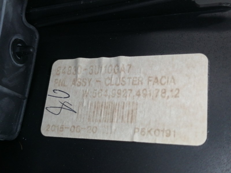 Recambio de rejilla aireadora para kia sportage spirit 2wd referencia OEM IAM 848303U110GA  