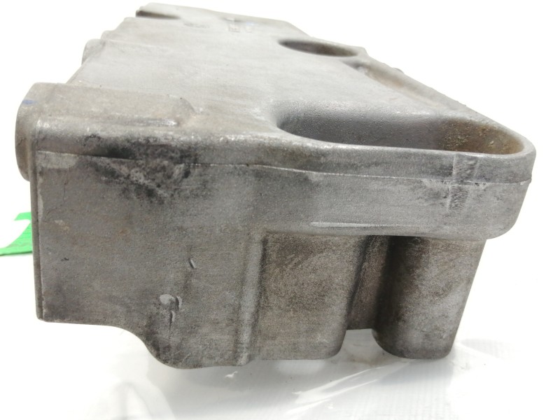 Recambio de soporte motor derecho para renault kangoo profesional referencia OEM IAM   