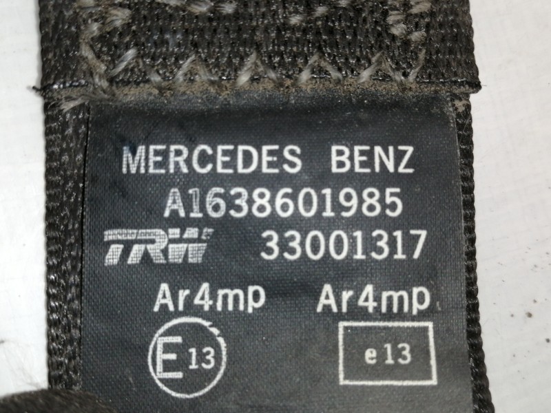 Recambio de cinturon seguridad trasero izquierdo para mercedes-benz clase m (w163) 270 cdi (163.113) referencia OEM IAM A1638601