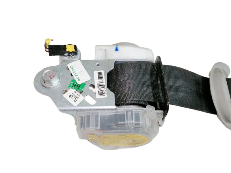 Recambio de cinturon seguridad delantero derecho para hyundai i20 style referencia OEM IAM 888801J2000  